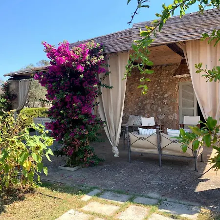 Agriturismo Le Cupole Tricase Exterior photo